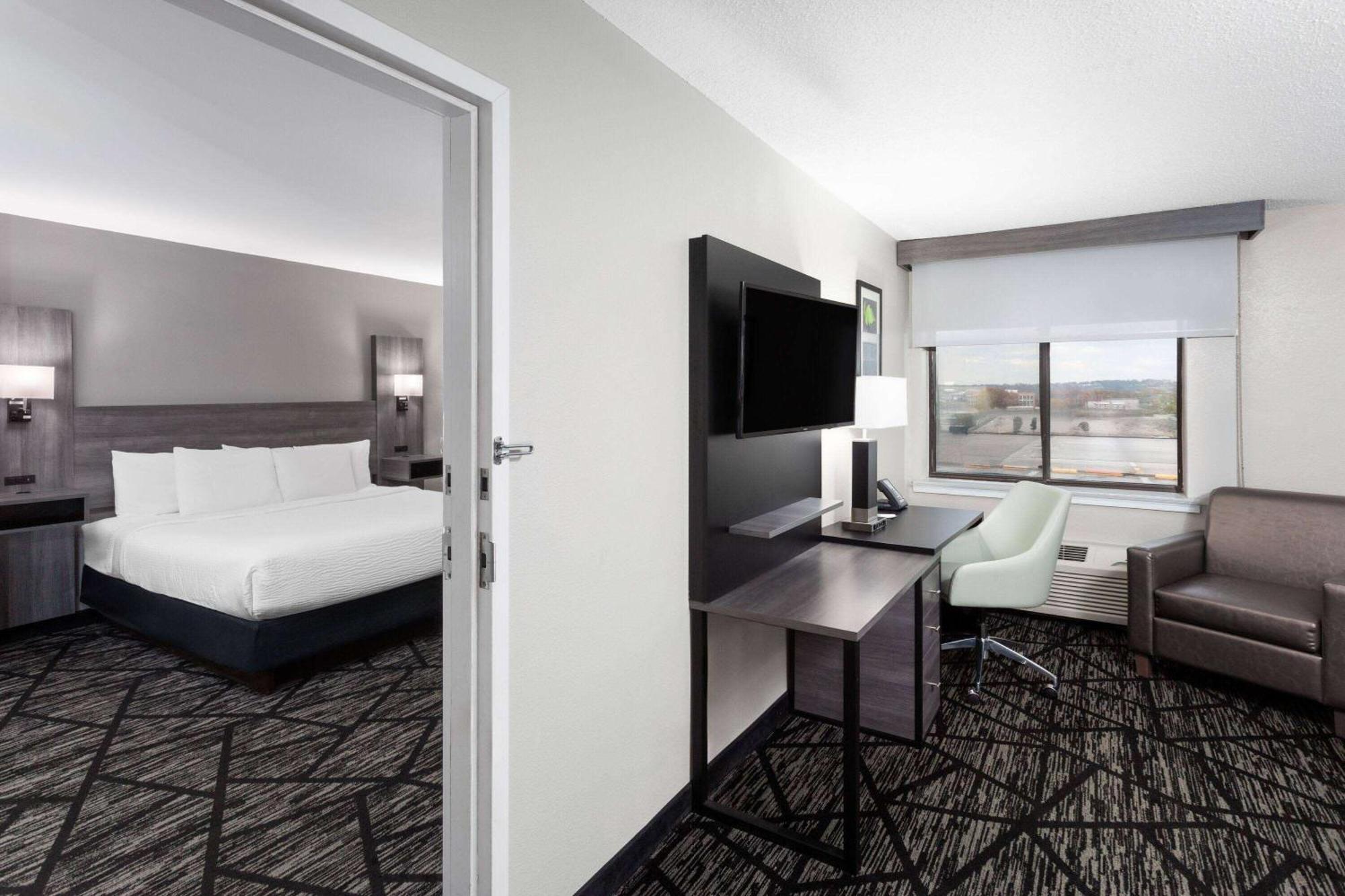 La Quinta Inn By Wyndham Cleveland Independence Ngoại thất bức ảnh