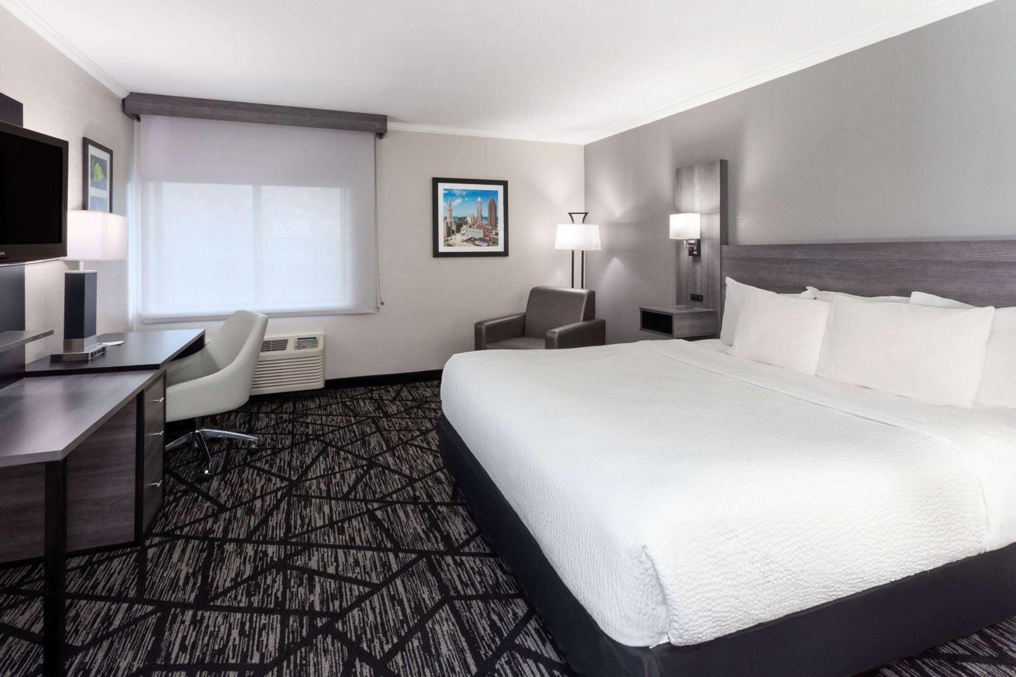 La Quinta Inn By Wyndham Cleveland Independence Ngoại thất bức ảnh